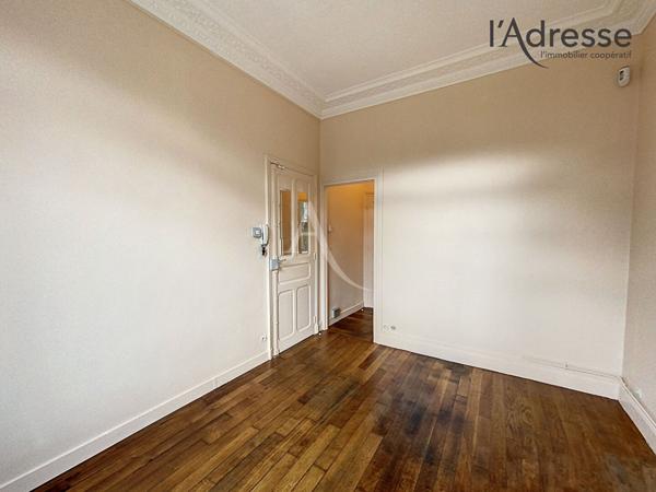 SURESNES/Liberté Studio avec jardin privatif