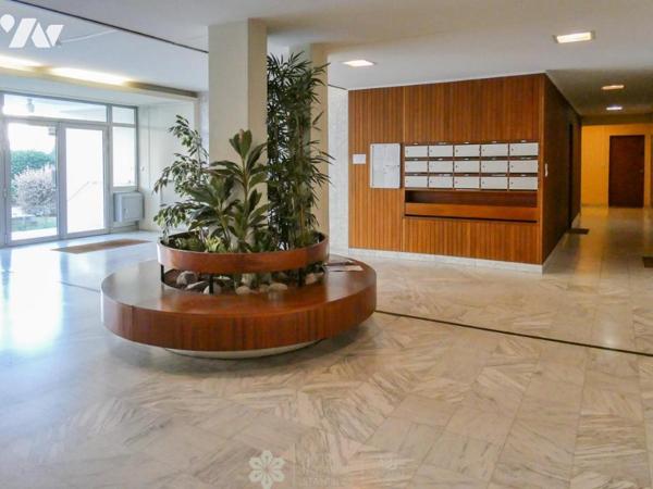 Nancy : Appartement avec grand balcon, ascenseur et garage