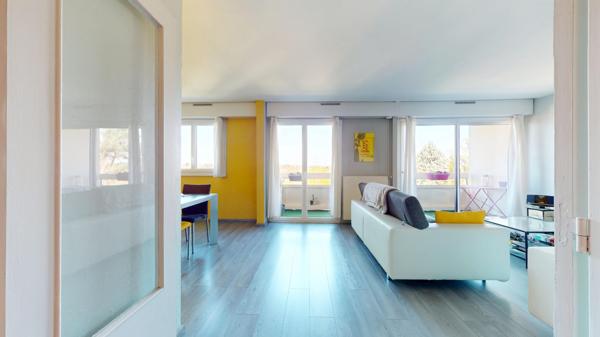 Appartement 5 pièces – proche Parc de la Source