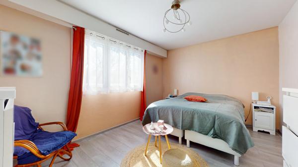 Appartement 5 pièces – proche Parc de la Source