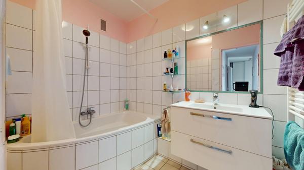 Appartement 5 pièces – proche Parc de la Source