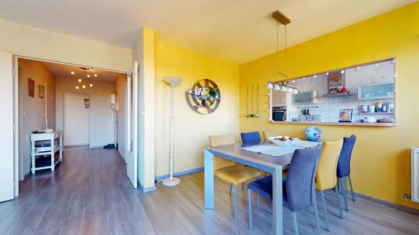 Appartement 5 pièces – proche Parc de la Source