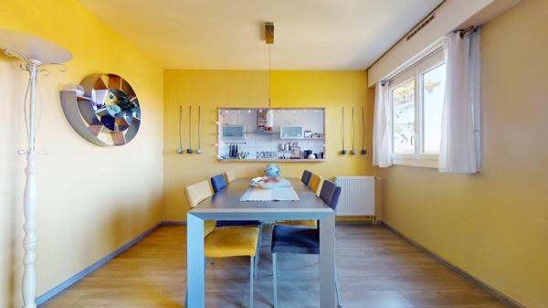 Appartement 5 pièces – proche Parc de la Source