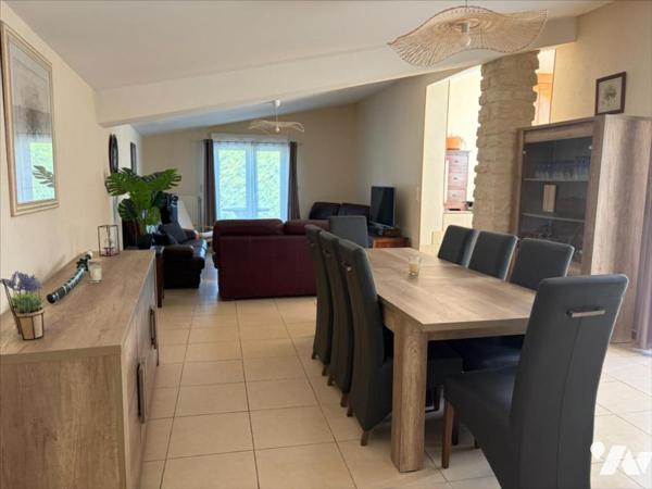 BUXEROLLES – MAISON DES CASTORS EN PIERRE – 160 m² – 4 CHAMBRES – 3 GARAGES – TERRAIN 780 m²