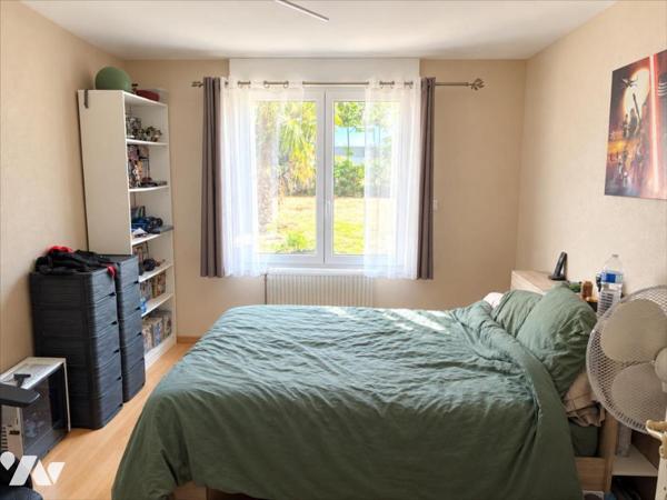 BUXEROLLES – MAISON DES CASTORS EN PIERRE – 160 m² – 4 CHAMBRES – 3 GARAGES – TERRAIN 780 m²