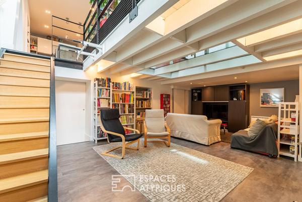Triplex de caractère avec garage fermé et cave voûtée