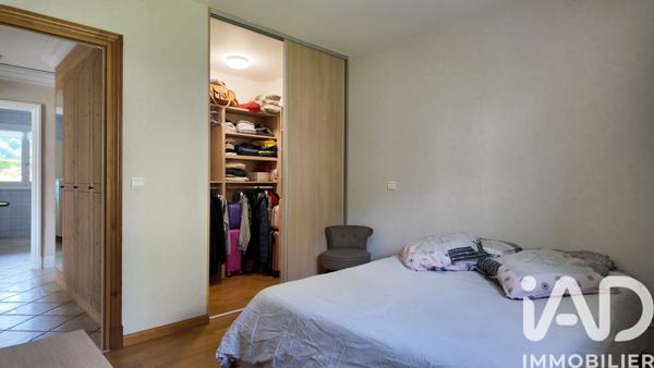 Maison à vendre 5 pièces 146 m² Saint-Jeoire-Prieuré