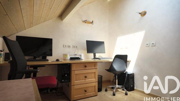 Maison à vendre 5 pièces 146 m² Saint-Jeoire-Prieuré