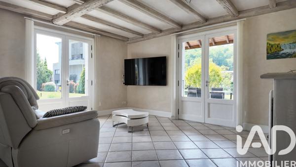 Maison à vendre 5 pièces 146 m² Saint-Jeoire-Prieuré