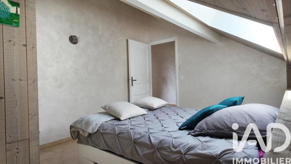 Maison à vendre 5 pièces 146 m² Saint-Jeoire-Prieuré