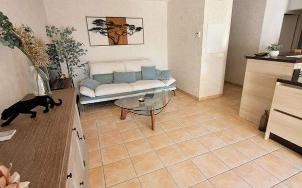 Appartement à vendre    3 pièces • 68 m2 Saint-Paul-lès-Dax