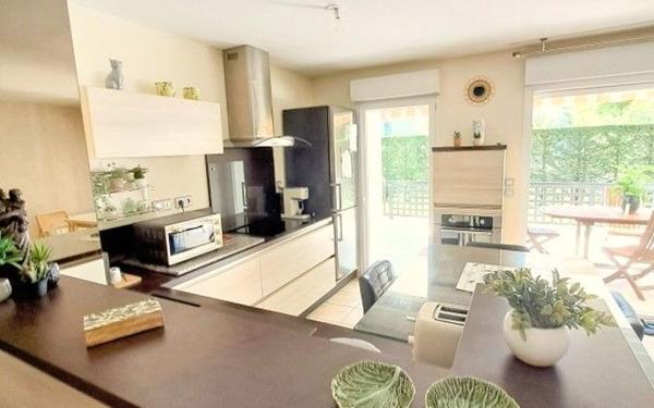 Appartement à vendre    3 pièces • 68 m2 Saint-Paul-lès-Dax