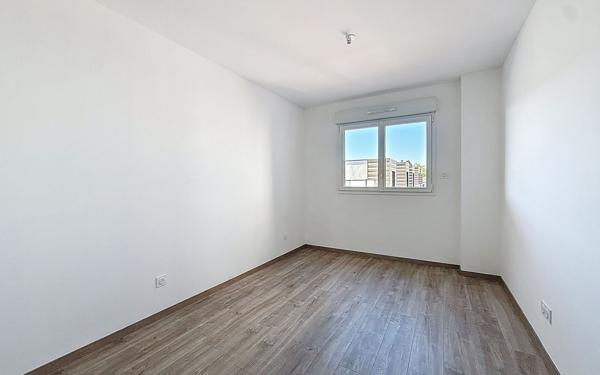 Appartement à louer    3 pièces •  Entrange