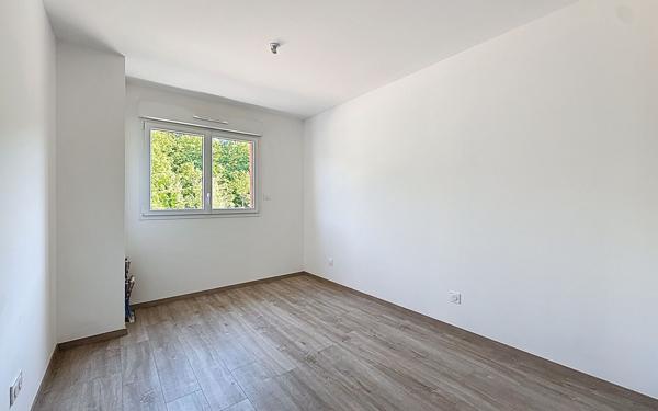 Appartement à louer    3 pièces •  Entrange