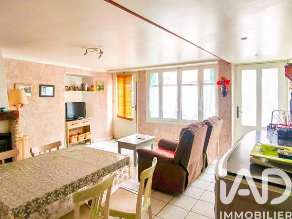 Maison à vendre 5 pièces 98 m² Saint Geniez d'Olt et d'Aubrac