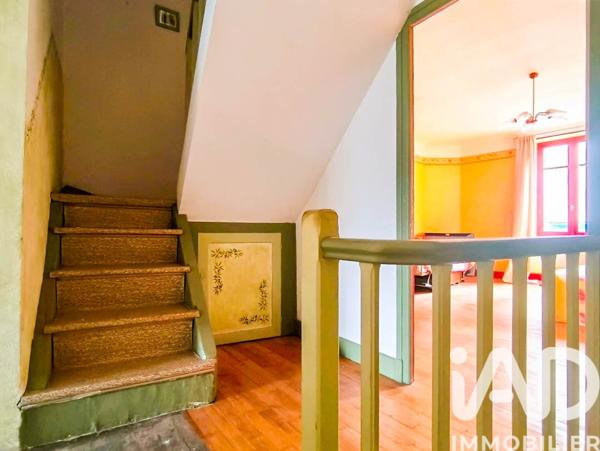 Maison à vendre 5 pièces 98 m² Saint Geniez d'Olt et d'Aubrac