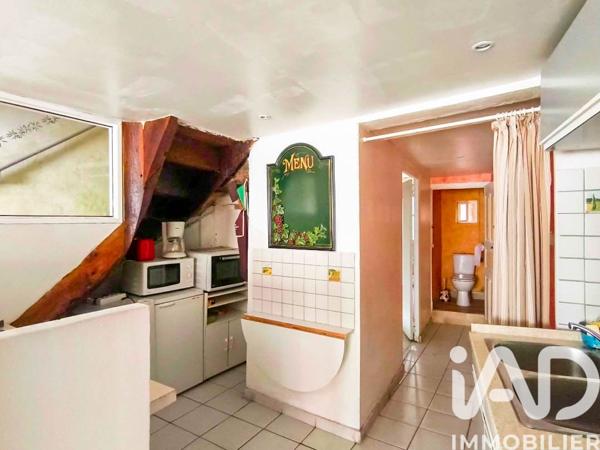 Maison à vendre 5 pièces 98 m² Saint Geniez d'Olt et d'Aubrac