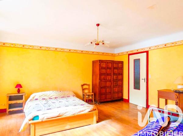 Maison à vendre 5 pièces 98 m² Saint Geniez d'Olt et d'Aubrac