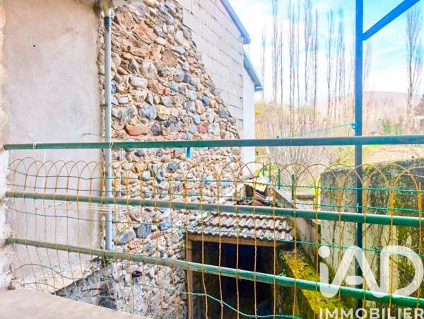 Maison à vendre 5 pièces 98 m² Saint Geniez d'Olt et d'Aubrac