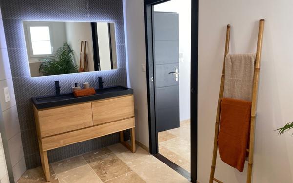 Maison à vendre    5 pièces •  Saint-Denis-d'Oléron