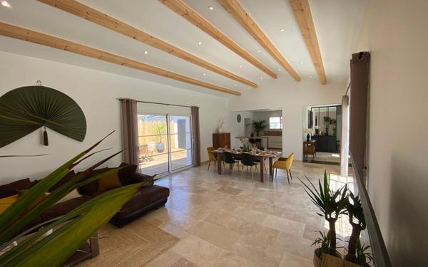 Maison à vendre    5 pièces •  Saint-Denis-d'Oléron