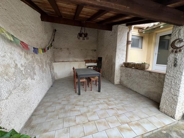 Maison de ville à rénover ...