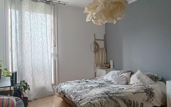 Appartement à vendre    3 pièces • 93,47 m2 Saint-Genis-Laval