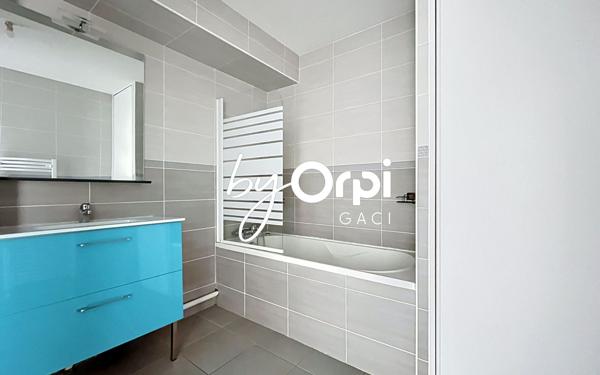 Appartement à vendre    3 pièces • 71,70 m2 Clermont-Ferrand