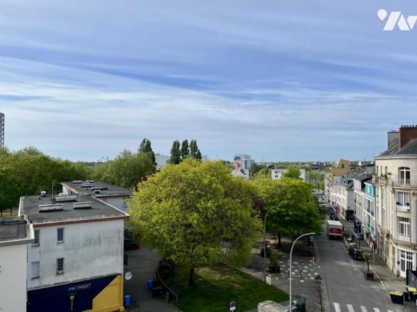 APPARTEMENT ET GARAGE EN HYPER CENTRE DANS UNE RESIDENCE AV. ASCENSEUR