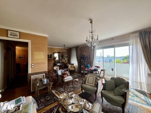 APPARTEMENT ET GARAGE EN HYPER CENTRE DANS UNE RESIDENCE AV. ASCENSEUR