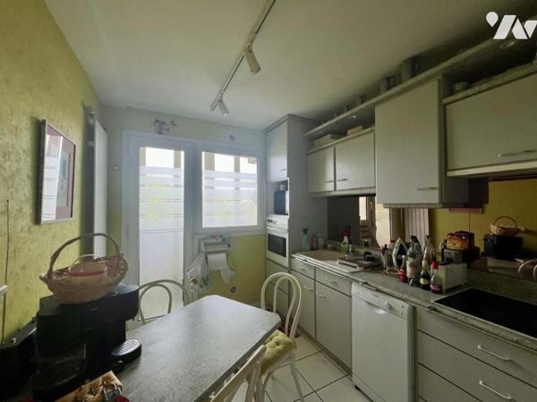 APPARTEMENT ET GARAGE EN HYPER CENTRE DANS UNE RESIDENCE AV. ASCENSEUR