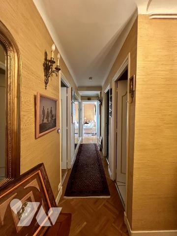APPARTEMENT ET GARAGE EN HYPER CENTRE DANS UNE RESIDENCE AV. ASCENSEUR