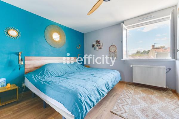 Maison
         5 pièces
        - 103 m² Exclusivité 299 900 € *