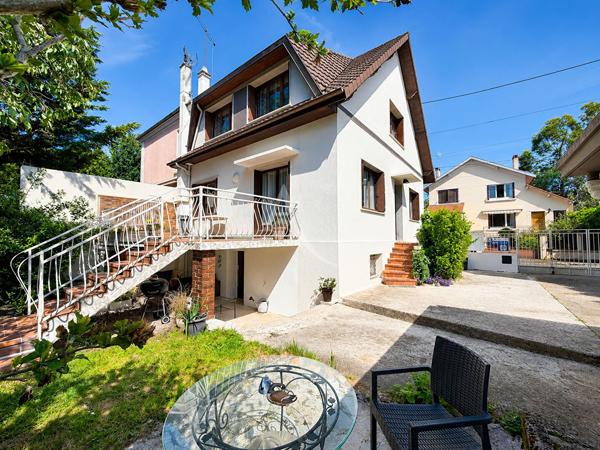 Rare sur le secteur ! Maison 4 chambres - SOUS-SOL TOTAL