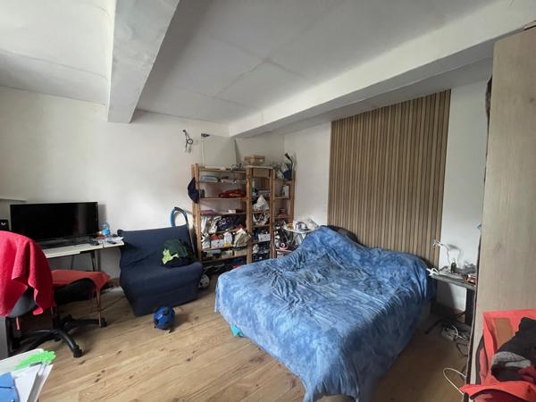 APPARTEMENT T2 EN REZ-DE-JARDIN