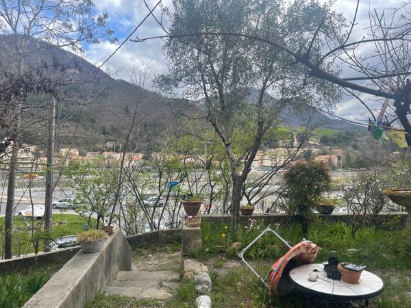 APPARTEMENT T2 EN REZ-DE-JARDIN
