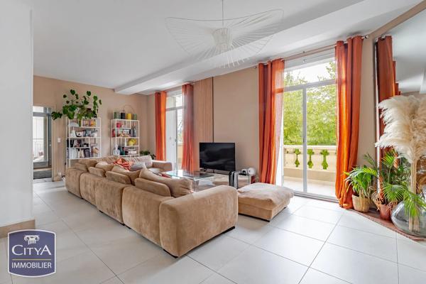 Appartement à vendre 4 pièces 100m² Tours (37000)