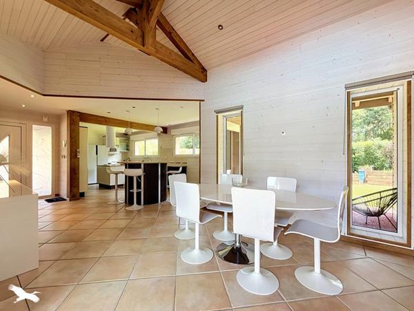 Maison à vendre 810 000 € Azur 5 p 156 m² DPE A