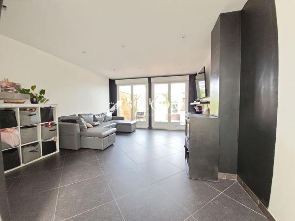 Maison 6 pièce(s) 4 chambre(s) 133 m²