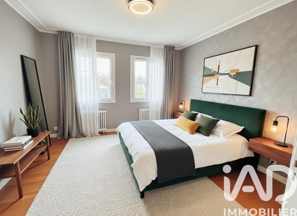 Maison à vendre 9 pièces 222 m² Verneuil-en-Halatte