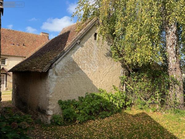 Garage - Parking à vendre à Vivoin dans la Sarthe (72170), ref : 72126-3102