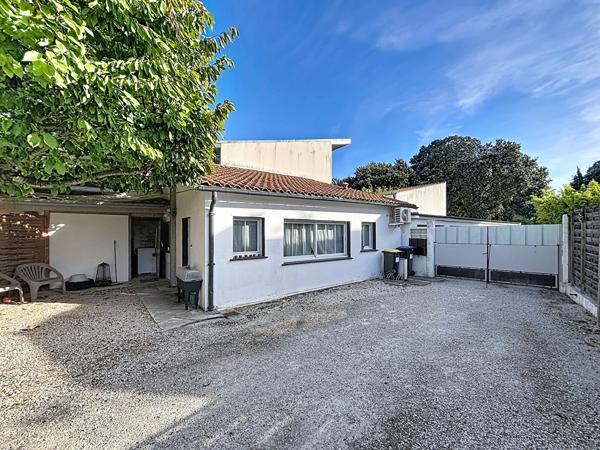 Ensemble immobilier locatif à AYTRE avec 3 appartements