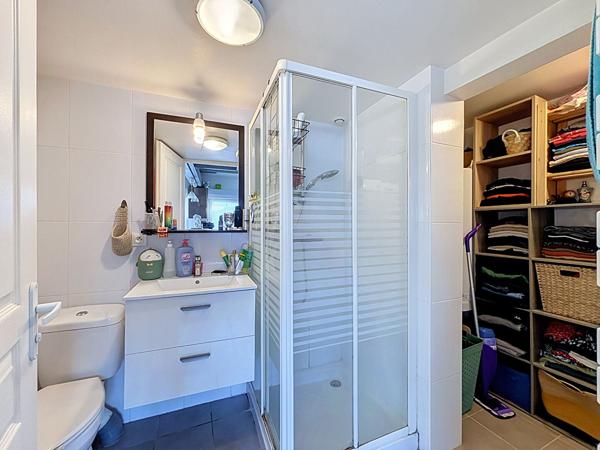 Ensemble immobilier locatif à AYTRE avec 3 appartements