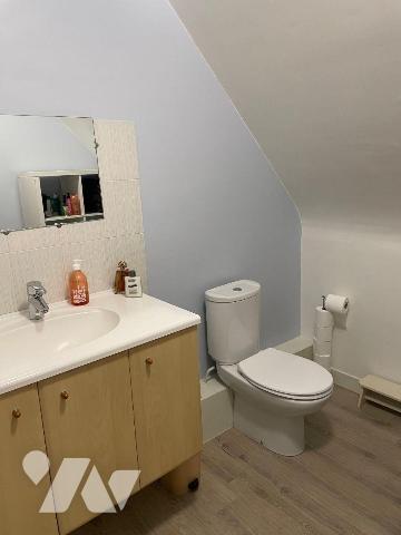 A VENDRE, PLESTIN LES GREVES,

Découvrez cette jolie maison,  située au centre de la commune....