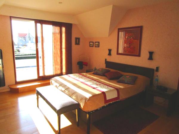 LA VILLA DOXIE : SPACIEUSE, ELEGANTE, MER ET CENTRE LA TURBALLE