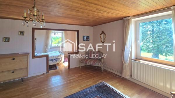 Elégante maison au calme avec vaste jardin arboré