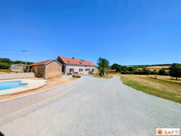 Longère en pierre rénovée avec piscine et atelier