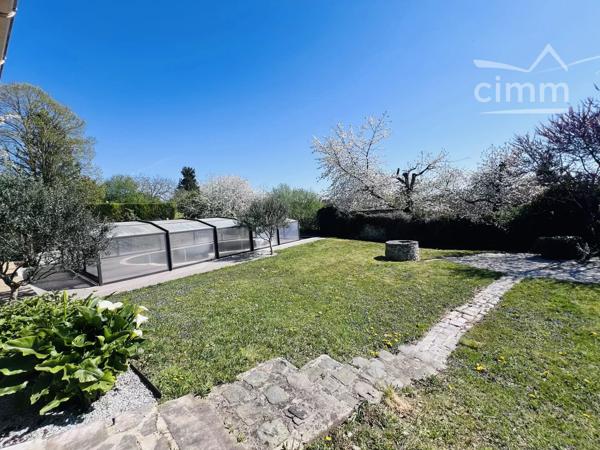 A ST LEU D'ESSERENT: Maison de 130m² confortable et agréable située à 10 minutes de Chantilly et de Gouvieux.