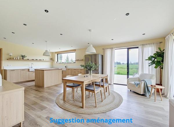 MAISON SPACIEUSE VUE CAMPAGNE