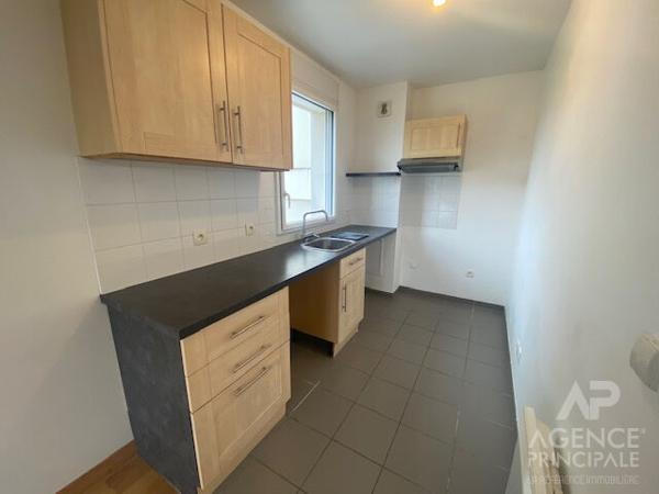 Appartement Rueil Malmaison 2 pièce(s) 53.4 m2 Loyer 1 410 €/mois charges comprises **  - Référence  19957
